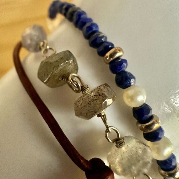 Sterling Silver Labradorite, Lapis, Pearl & Leather multi strand Bracelet - Picture 4 of 9